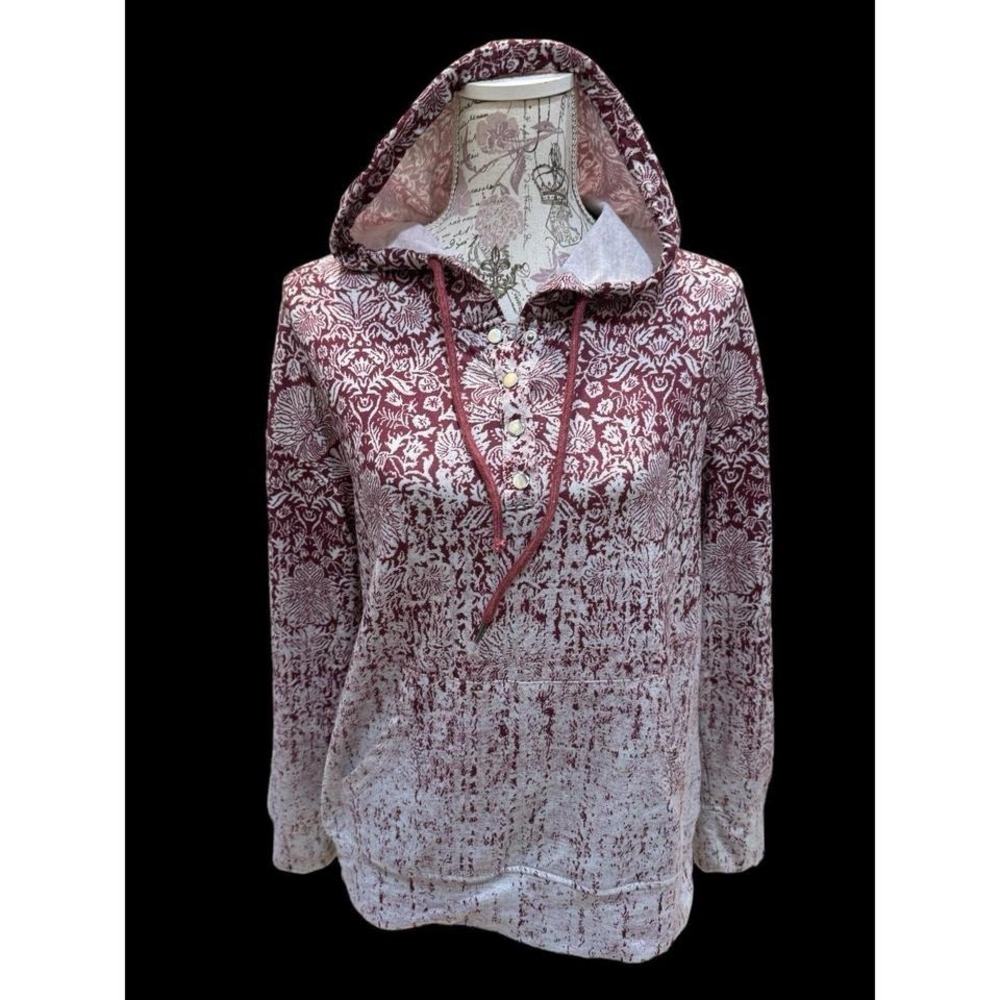 Women's Exclusive Pullover Hoodie with Front Pocket & Snaps Size M